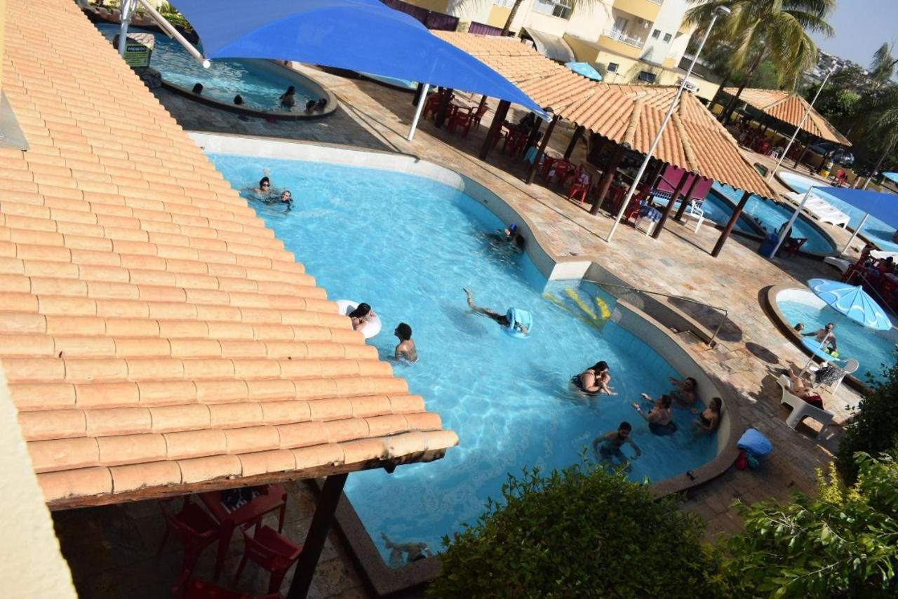 Apartament Lindos Flats Com 7 Piscinas, Bar Molhado, Restaurante - Perto Do Centro De Caldas Novas! Zewnętrze zdjęcie